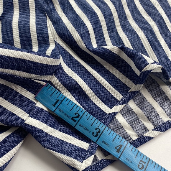 TAKARA SHORTS HIGH-WAISTED STRIPE NWT MEDIUM - Picture 10 of 11